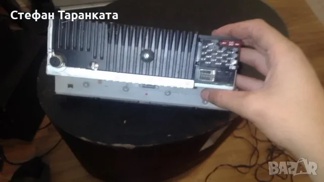 CD player BMV в незнайно състояние , снимка 2 - Аудиосистеми - 55434541