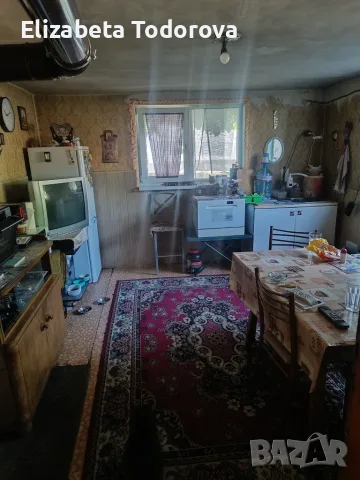 Продавам къща 3 етажа, снимка 12 - Къщи - 55674987