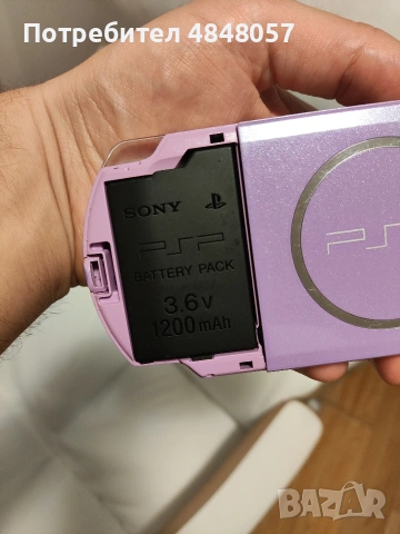 Продавам уникално PSP 3003 Hannah Montana Limited Edition Lilac Purple, снимка 5 - PlayStation конзоли - 54791767