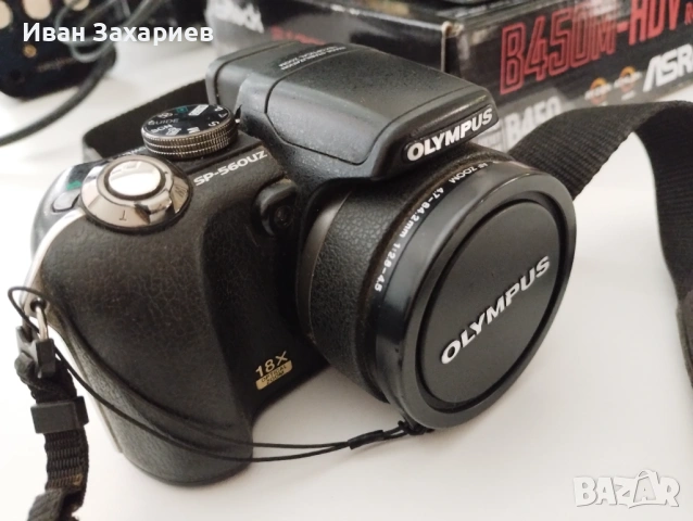 Фотоапарат Olympus SP-560UZ
