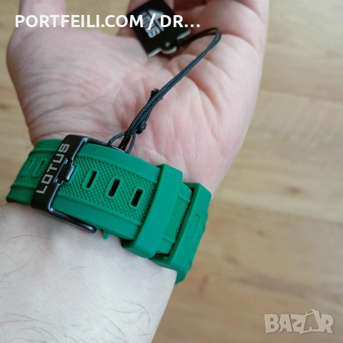 Нов Хронограф Lotus с карбонова каса, 100м, MIYOTA Serie OS, снимка 5 - Мъжки - 54051991