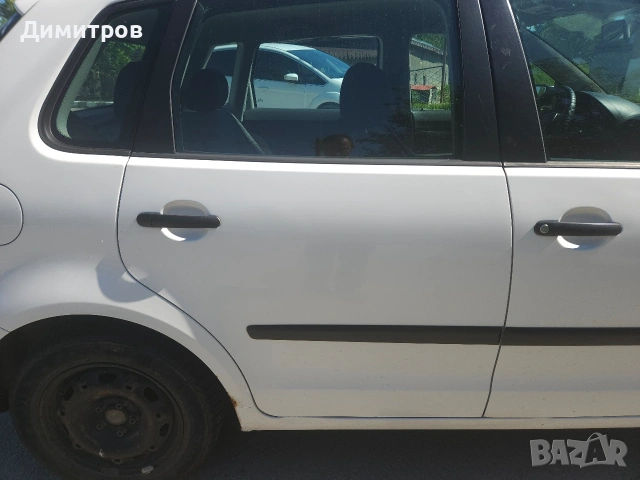 На части VW Polo IV /9N. 1.2 /6V /54 к.с, снимка 8 - Автомобили и джипове - 55215150