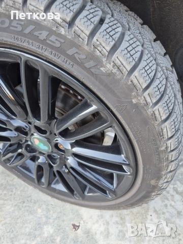 Гуми зимни Pirelli Sottozero Run Flat, снимка 6 - Гуми и джанти - 55262381