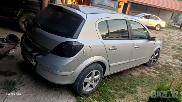 Opel Astra H 1.8 бензин , снимка 3 - Автомобили и джипове - 55579121