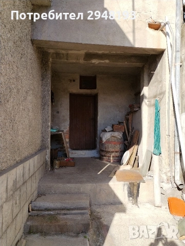 Къща с гараж в гр. Велико Търново, снимка 4 - Къщи - 55159411