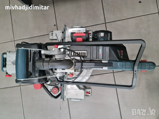 ***Топ Оферта***Акумулаторен потапящ циркуляр BOSCH GCM 18V-216 D SOLO, снимка 4 - Циркуляри - 54944151
