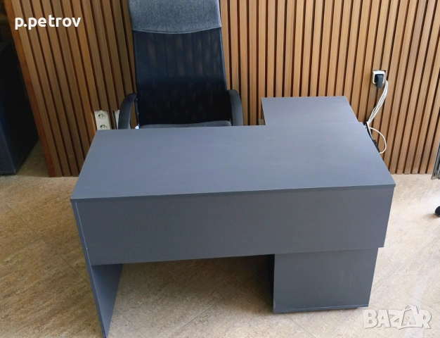 Продавам офис бюро със сгъваем модул - 4 броя, снимка 5 - Бюра - 55272433