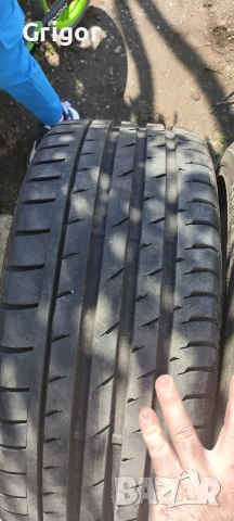 Continental 235/40/19