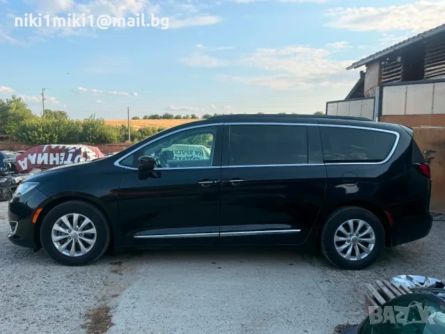 2017 Chrysler Pacifica 3,6 pentastar, снимка 5 - Автомобили и джипове - 55019348