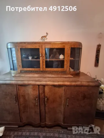 Винтидж бюфет от варен бук