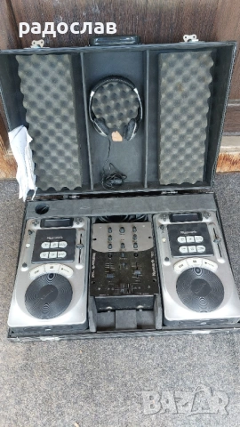 Numark DM950 -  DJ Mixer