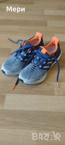 Дамски маратонки Adidas Energy Boost , снимка 2 - Маратонки - 55652004