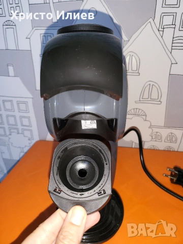 кафемашина с капсули Delonghi Genio S Nescafе Dolce Gusto, снимка 10 - Кафемашини - 54546796