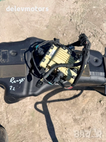 2409120, jb3g5j228da, 2345643 резервоар с помпа за AdBlue от Ford Ranger Wildtrak 3.2 EcoBoost , снимка 7 - Части - 55101585