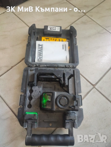 Лазерен нивелир DeWalt Dw088cg , снимка 4 - Измервателни инструменти - 54604738
