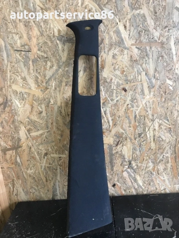 Капак на облицовка на предна дясна B колона за Mercedes ML W164 3.0 CDI (2010) A1646909825