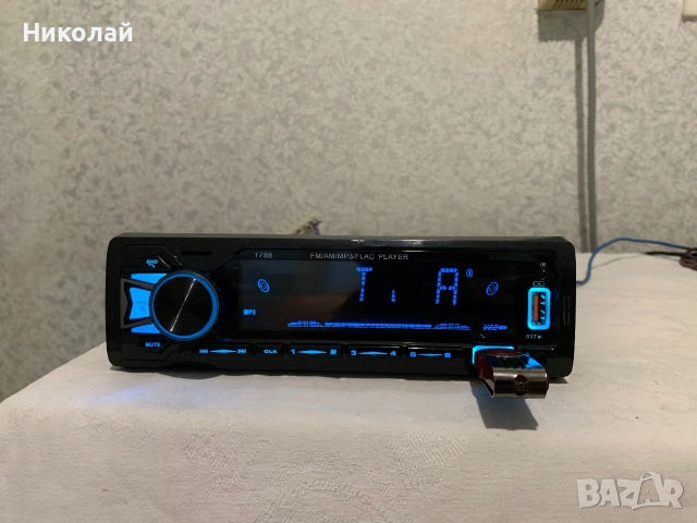 Авто радио с Bluetooth, снимка 2 - Аксесоари и консумативи - 55149303