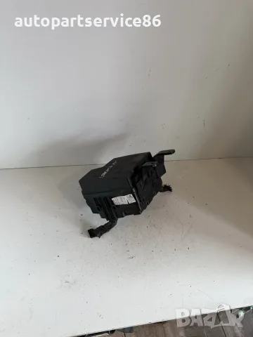 Кутия с предпазители за Kia Sorento 2.2 CRDi (2012) 914152P467, снимка 3 - Части - 55415515
