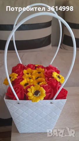 Сапунени ароматни цветя и хартиени