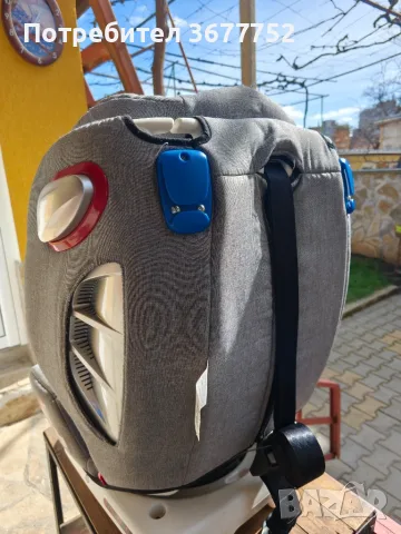 Продавам стол за кола