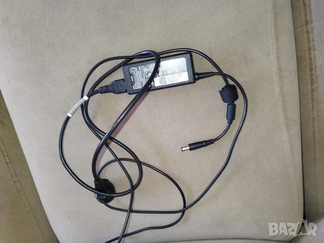 Оригинално зарядно за лаптоп DELL 65w, снимка 3 - Части за лаптопи - 54911524