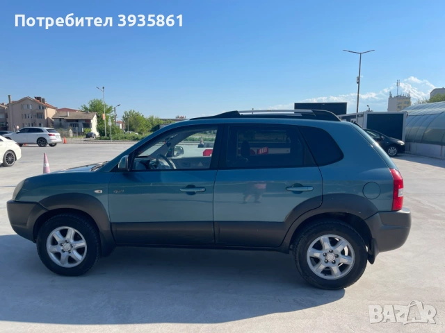Продавам  Hyundai Tucson, снимка 3 - Автомобили и джипове - 54603959
