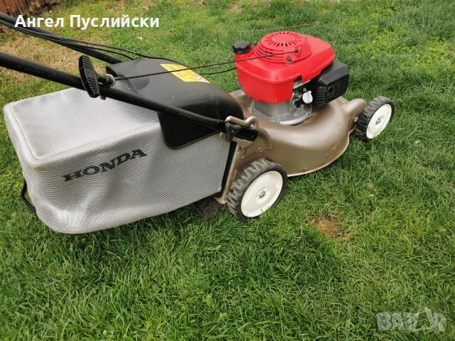 Honda Самоходна бензинова косачка , снимка 3 - Градинска техника - 54058634