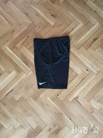 Оригинални юношески къси гащи Nike за деца 13-14г , снимка 3 - Други - 54633710