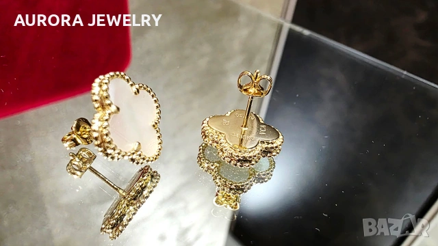 Van Cleef & Arpels VCA Gold Mother of Pearl Vintage Alhambra Stud Дамски Обеци с Винт, снимка 4 - Обеци - 54736812