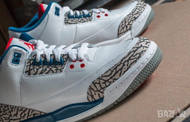Air Jordan 3 Retro OG "True Blue" 2016год, номер 40 ,5 оригинални маратонки , снимка 7 - Маратонки - 54101965
