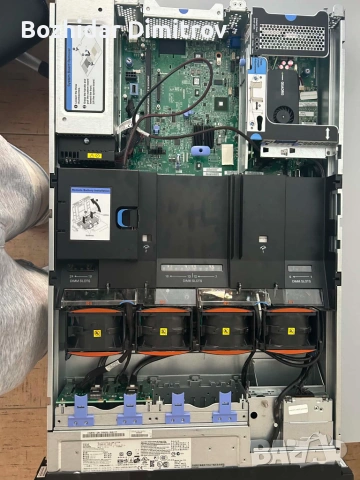 IBM x3650 M4 сървър - 16 ядра / 64GB / 2x 1TB SSD / 10GbE / RAID 1GB кеш