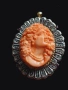 Прекрасен стар златен медальон с огромна коралова камея и 64 диаманта,злато 18к., снимка 2