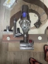 Акумулаторна прахосмукачка DYSON V-6, снимка 1