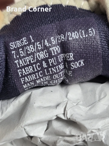 Нови дамски маратонки Steve Madden - размер 38 и 39, снимка 9 - Маратонки - 54341154