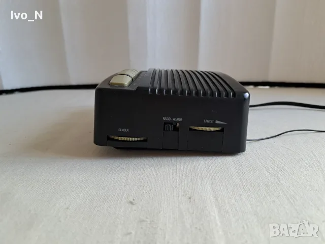 Радио часовник Soundmaster UR-106., снимка 3 - Радиокасетофони, транзистори - 55441733