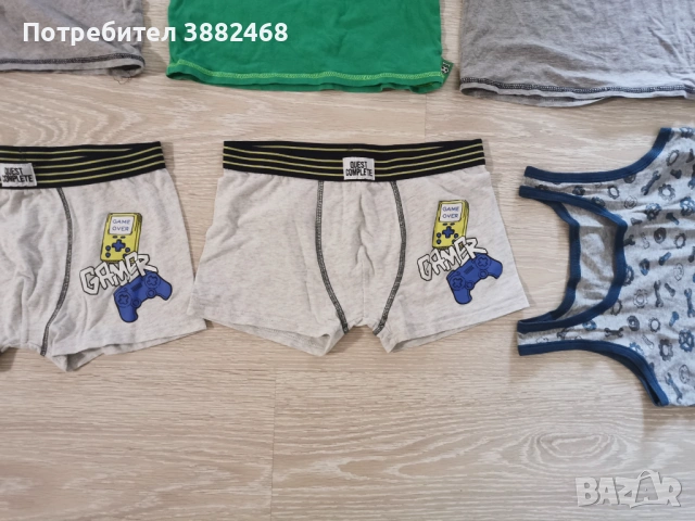 Нови боксерки и употребявани потници 134/140 размер , снимка 5 - Детски тениски и потници - 54725630