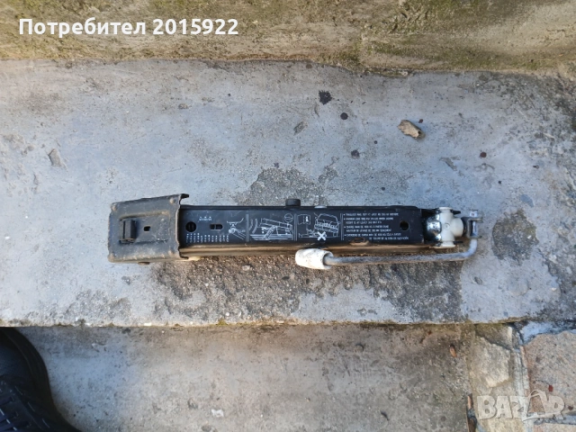 Оригинален крик за BMW-E-39.E60.61.