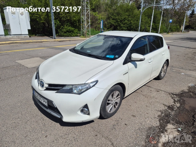 Toyota Auris Hybrid