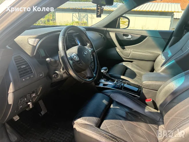 Продавам Infiniti FX 37 (2009) – 3.7 Бензин/Газ, снимка 6 - Автомобили и джипове - 55478543