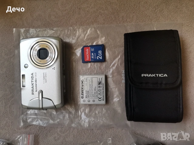 Фотоапарат Praktica luxmedia 7203 , снимка 8 - Фотоапарати - 55192703