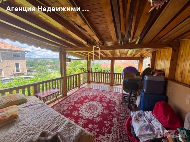Двуетажна масивна къща в кв " Житница " , снимка 10 - Къщи - 54943195
