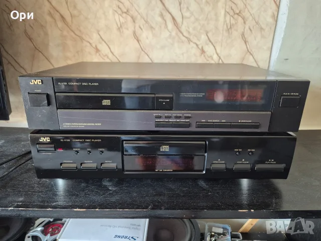 СД плеър JVC XL-V131BK и JVC XL-V120 