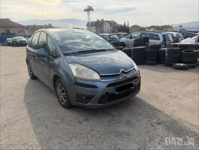 Citroen C4 Picasso, снимка 2 - Автомобили и джипове - 54292452