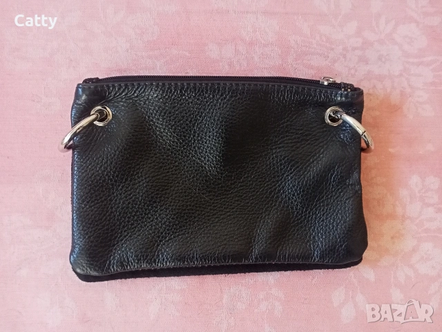Дамска черна чанта, снимка 2 - Чанти - 54246858