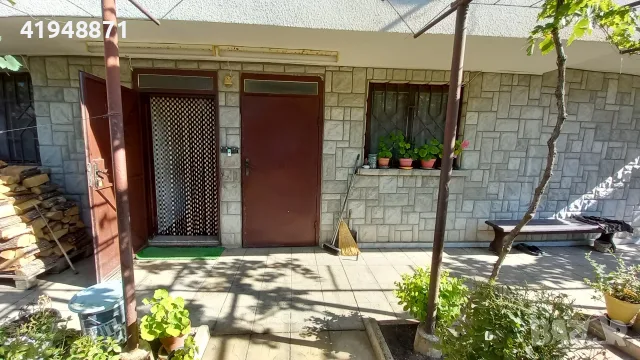 Къща близо до Бургс, снимка 10 - Къщи - 55411377
