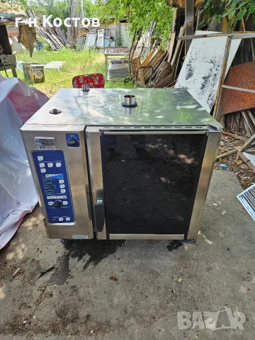 Конвектомат Трифазен 9.8kw. Електролукс Германия 7бр. Държачи 7бр. Гастронорми 1/1 със размер 53/33