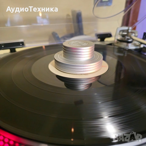 ПРОМО/Клампа Aluminum Stabilizer with Bubble Level Silver Cтабилизатор, снимка 2 - Грамофони - 54258455