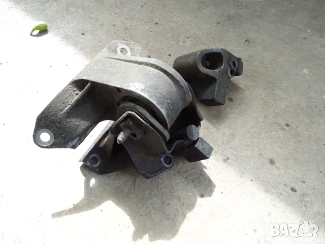Тампон двигател Land Rover Freelander Td4 112 кс