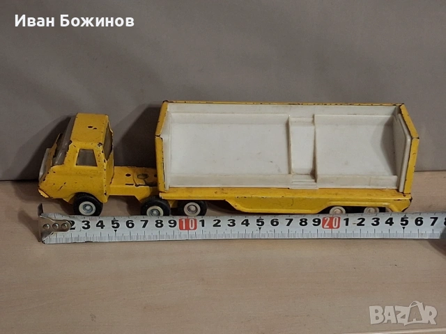 Голямо камионче тип МИР,  МИКРО Разград.