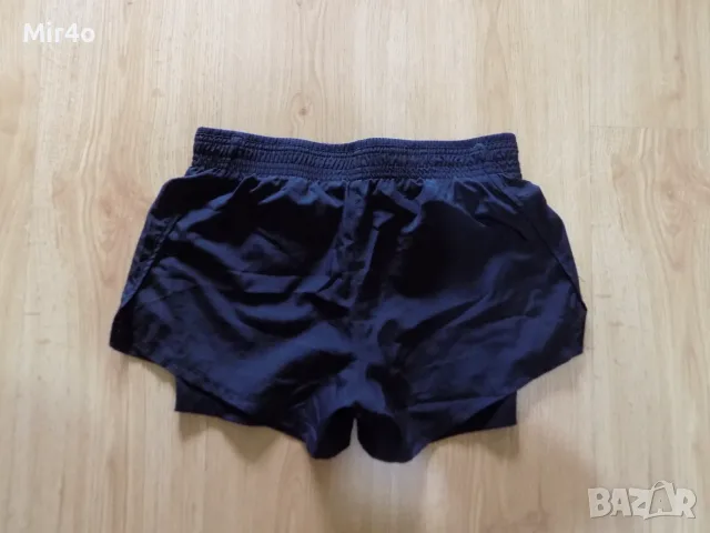 къси панталони nike шорти гащета екип спортни крос фитнес дамски оригинални XS, снимка 2 - Спортни екипи - 55484679